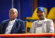 مجلس الهلال يكلف أمين المال بمتابعة ملف المحلات التجارية بالنادي والاستاد